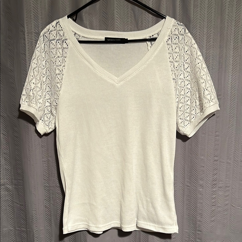 MEROKEETY White Lace Sleeve Top
